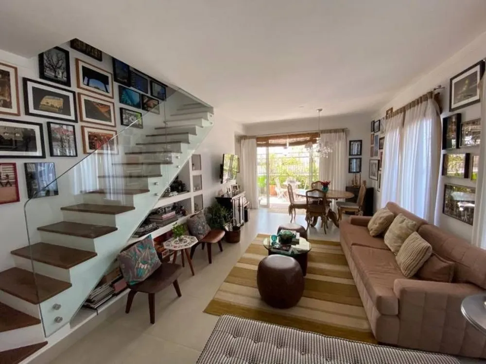 Cobertura, 3 quartos, 254 m² - Foto 1