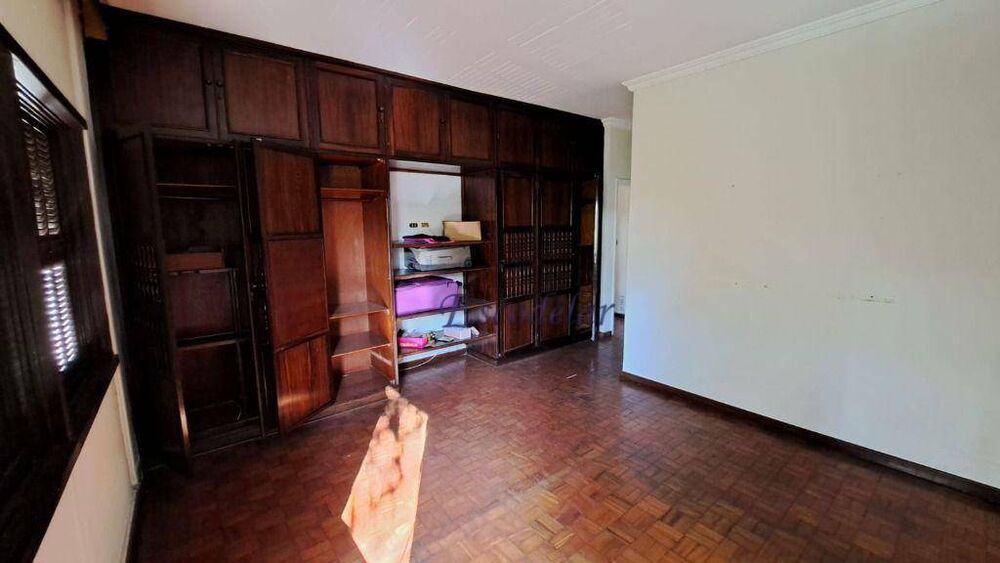Casa, 3 quartos, 236 m² - Foto 4