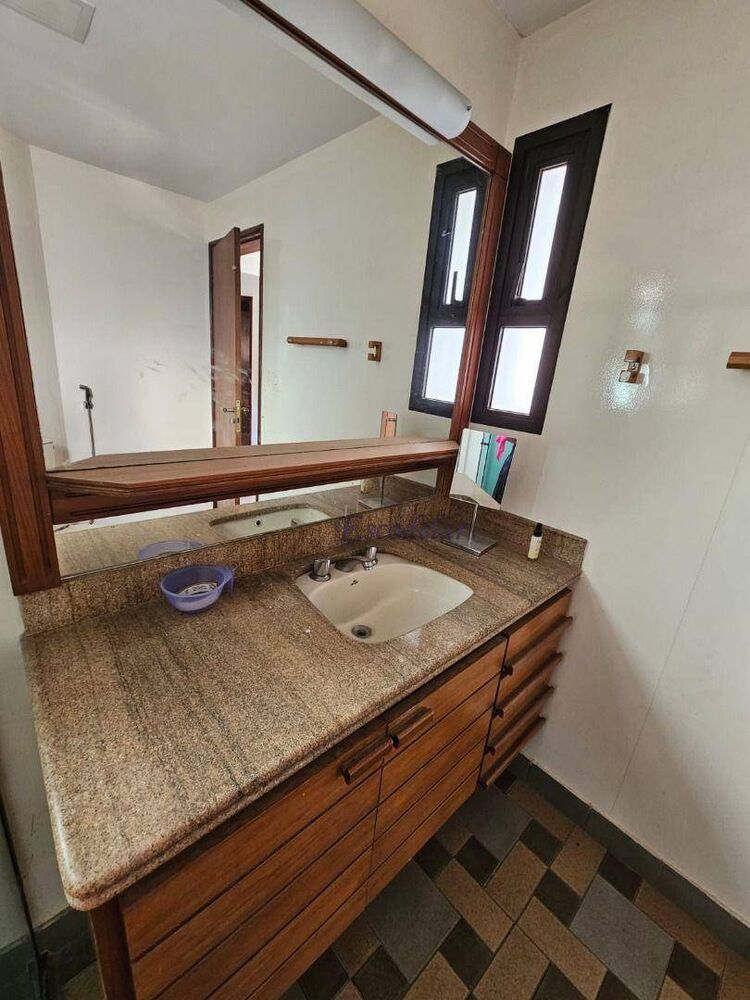 Apartamento, 4 quartos, 220 m² - Foto 17