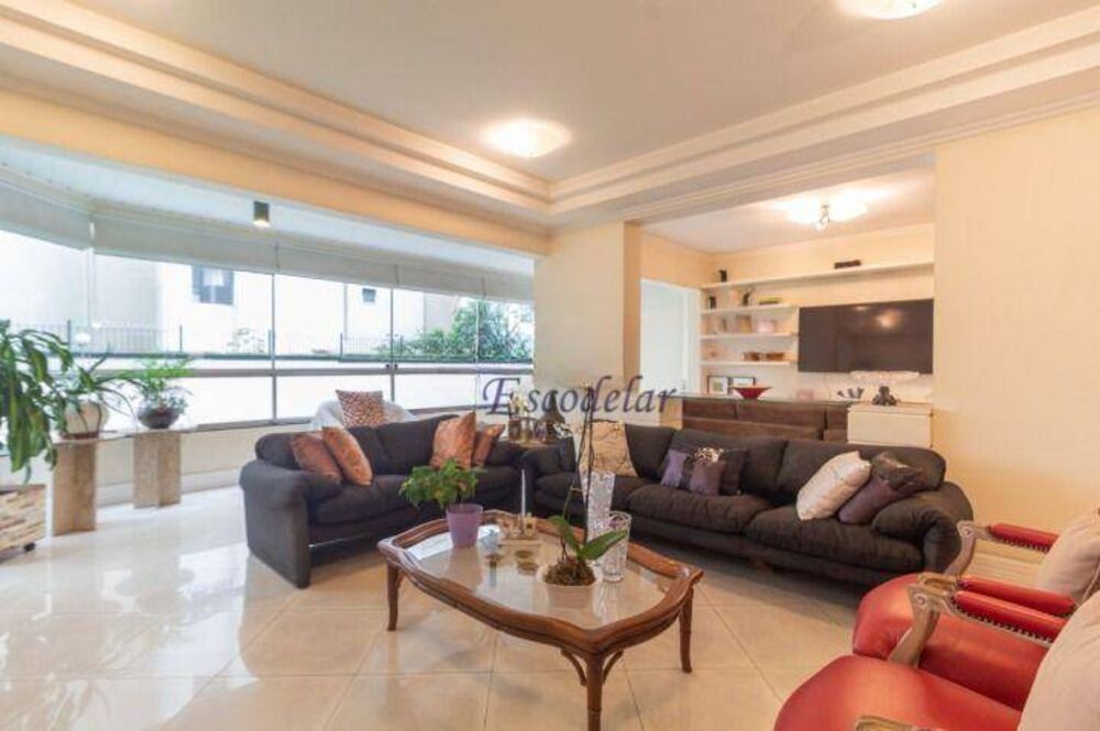Apartamento, 3 quartos, 190 m² - Foto 1