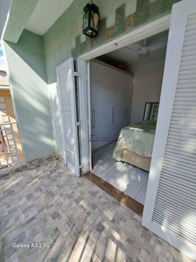 Sobrado, 3 quartos, 210 m² - Foto 1