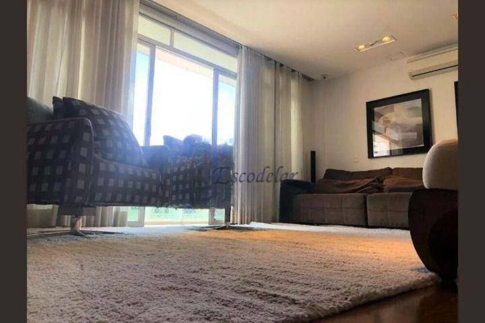 Apartamento, 3 quartos, 204 m² - Foto 1