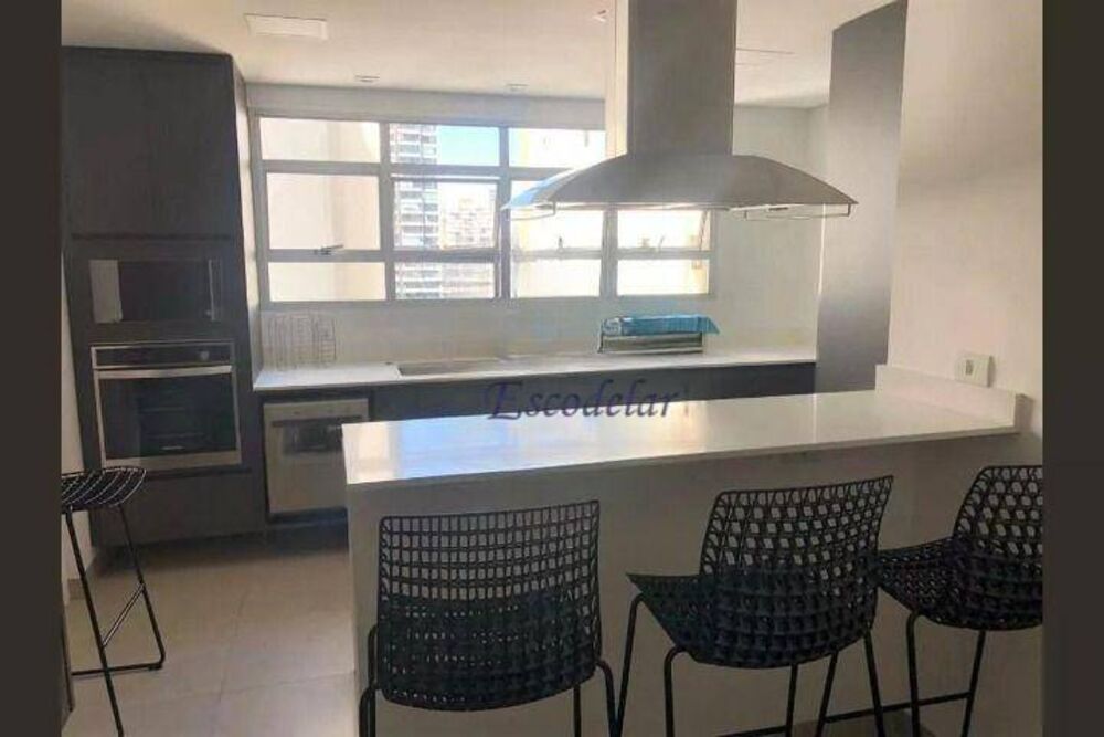 Apartamento, 3 quartos, 204 m² - Foto 2