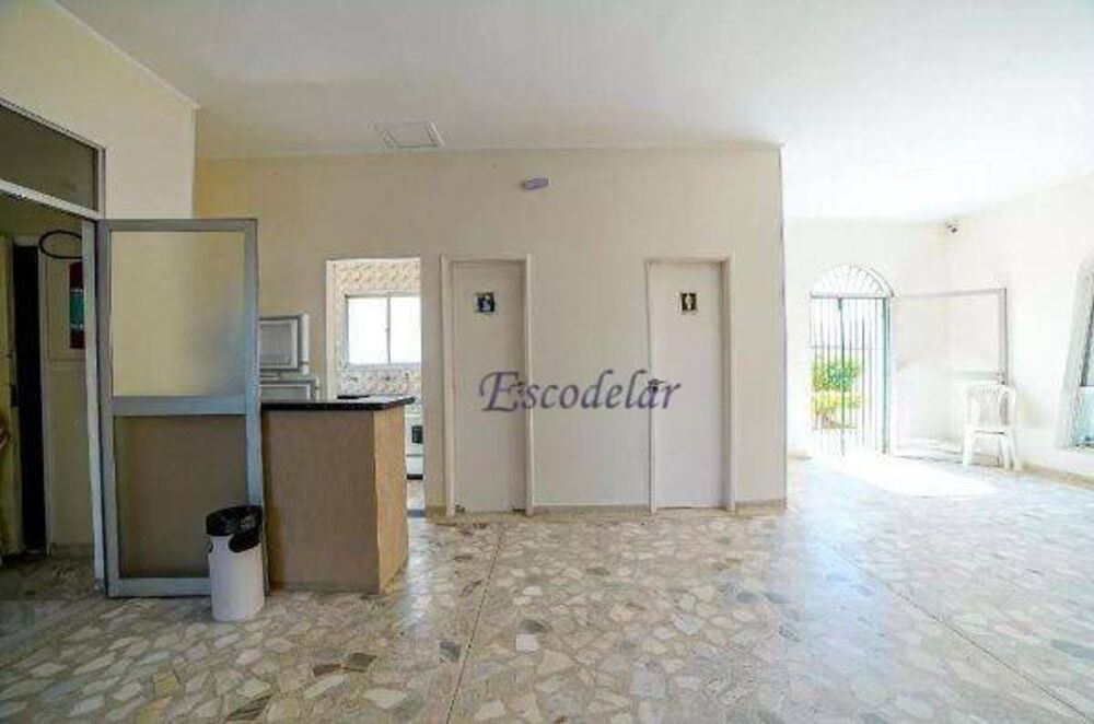 Apartamento à venda com 3 quartos, 137m² - Foto 4