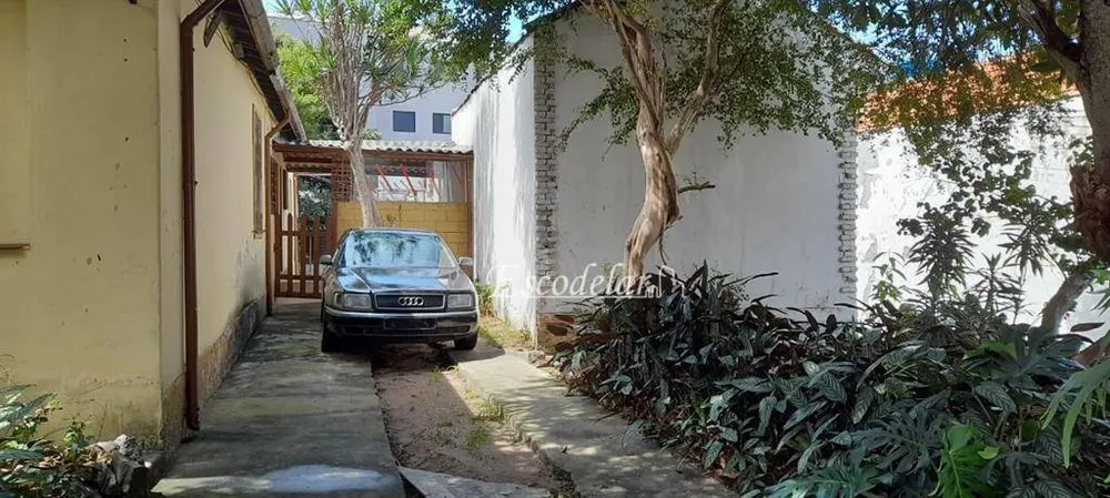 Loteamento e Condomínio, 630 m² - Foto 1