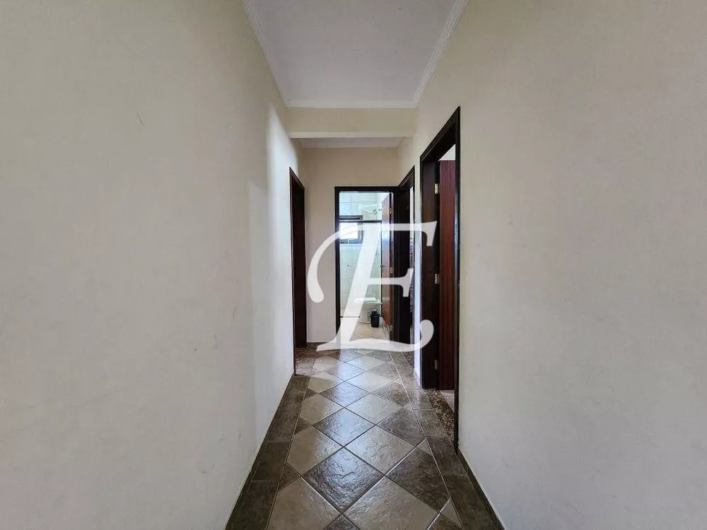 Chácara, 3 quartos, 914 m² - Foto 6