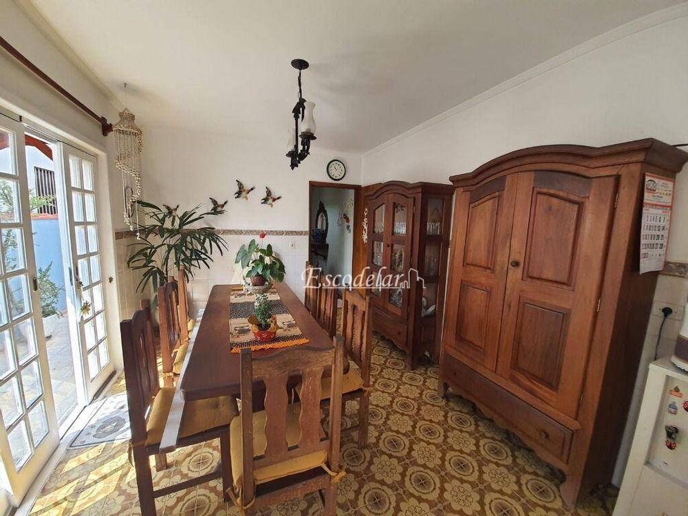 Sobrado, 3 quartos, 200 m² - Foto 1