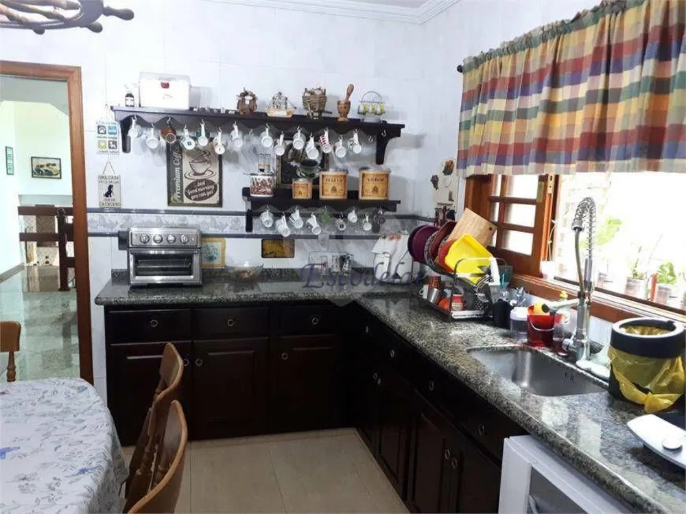 Sobrado, 3 quartos, 270 m² - Foto 4