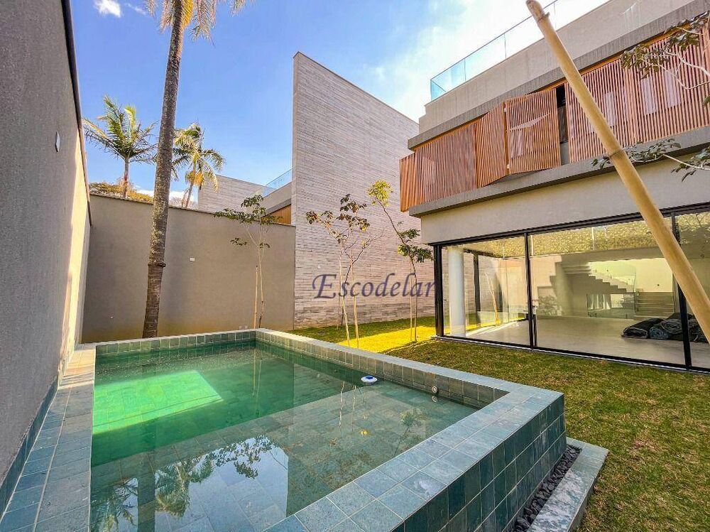 Casa, 4 quartos, 635 m² - Foto 1