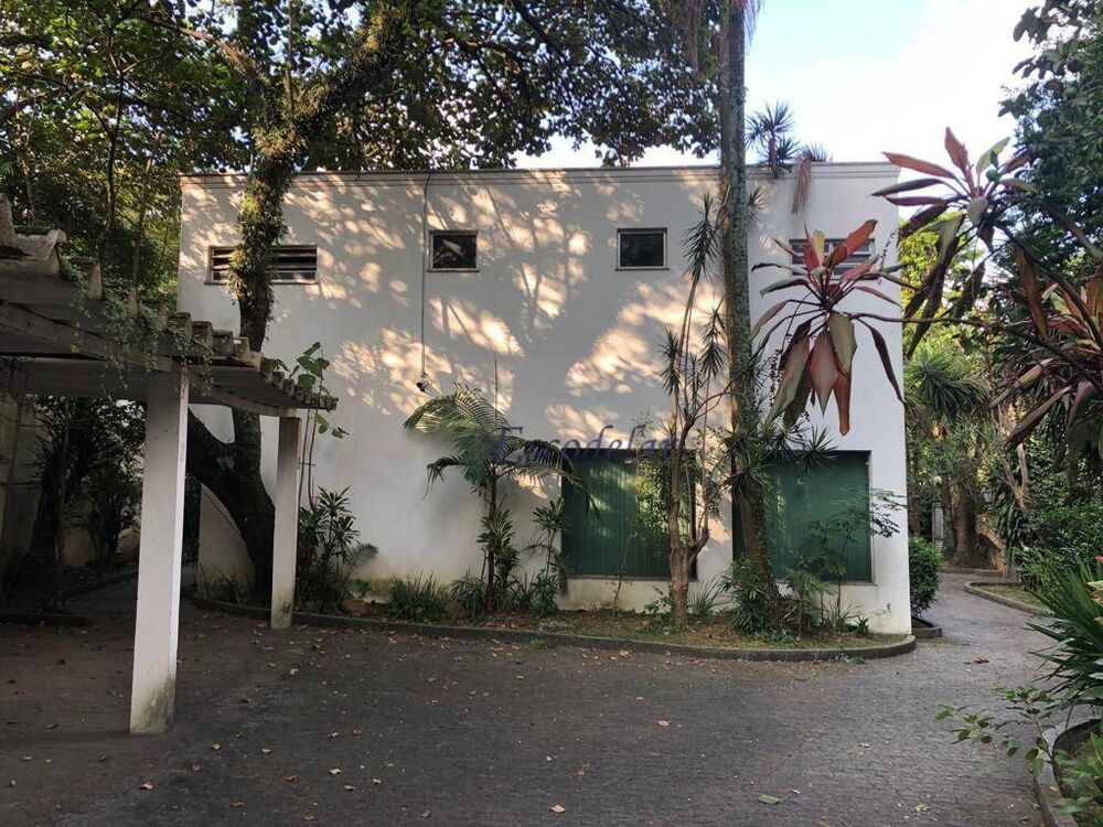 Casa, 8 quartos, 1000 m² - Foto 1