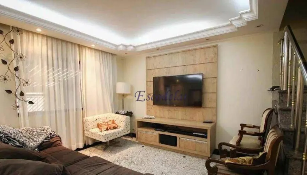 Sobrado, 3 quartos, 253 m² - Foto 1
