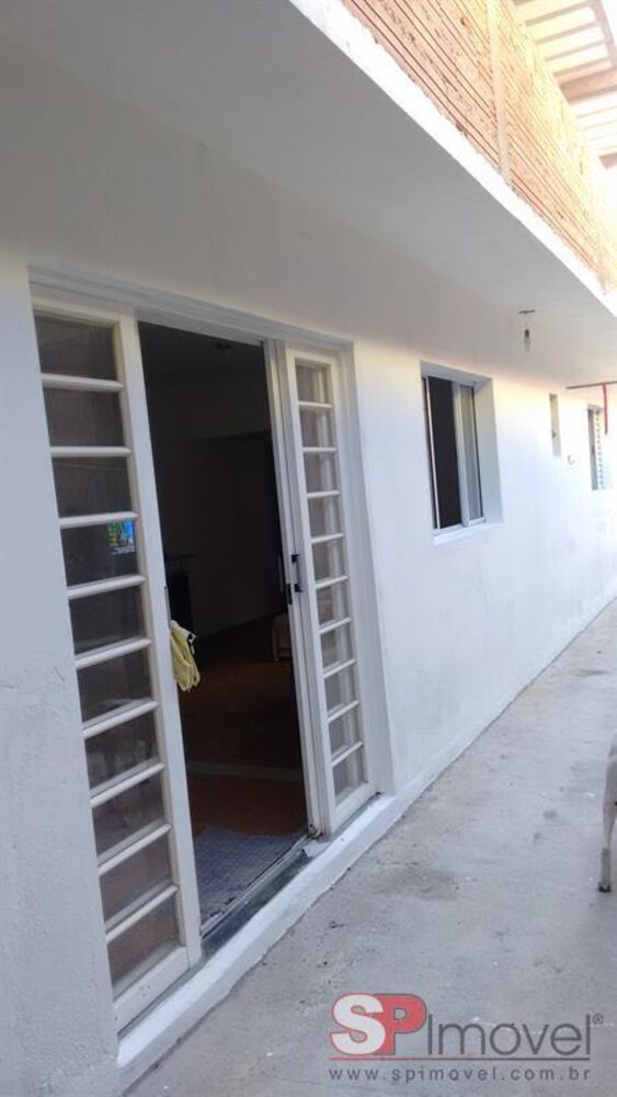 Casa, 1 quarto, 138 m² - Foto 3