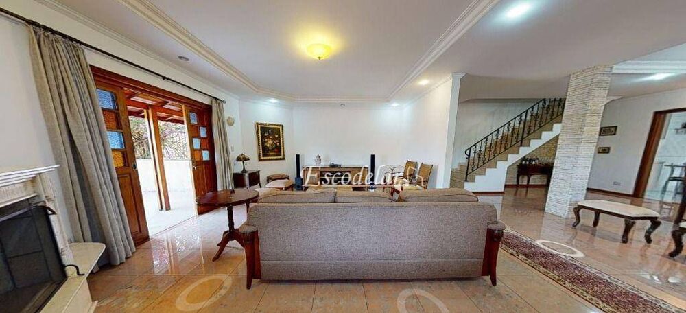 Sobrado, 3 quartos, 296 m² - Foto 2