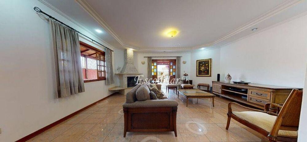 Sobrado, 3 quartos, 296 m² - Foto 1