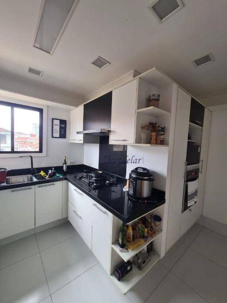 Apartamento, 3 quartos, 140 m² - Foto 1