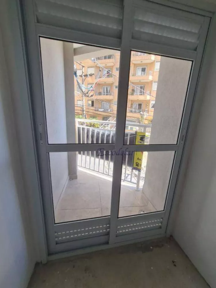 Apartamento à venda com 2 quartos, 42m² - Foto 1