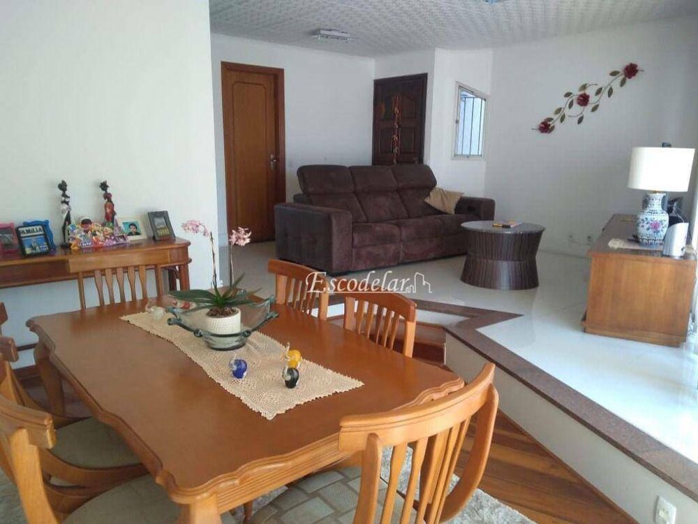 Sobrado, 3 quartos, 222 m² - Foto 1
