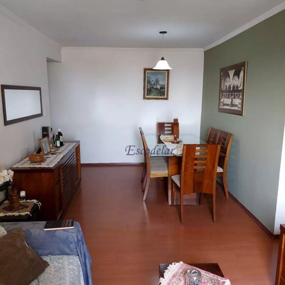 Apartamento à venda com 2 quartos, 70m² - Foto 3