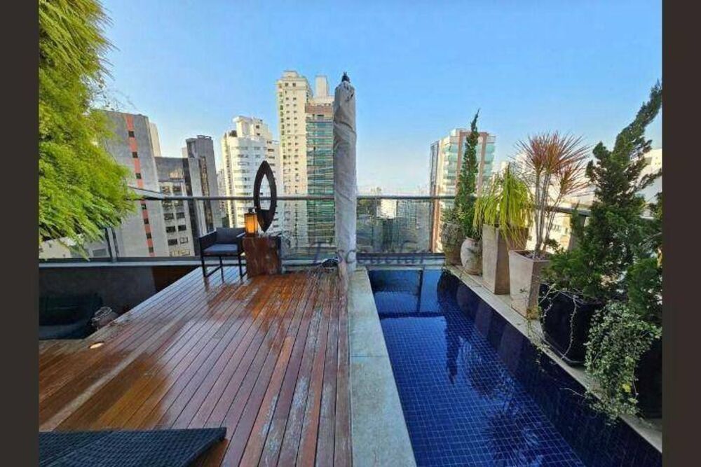Cobertura, 3 quartos, 320 m² - Foto 1
