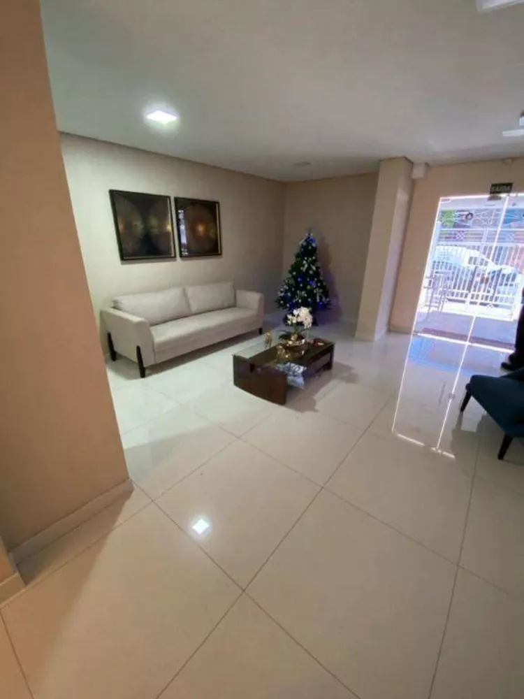 Apartamento à venda com 3 quartos, 67m² - Foto 3