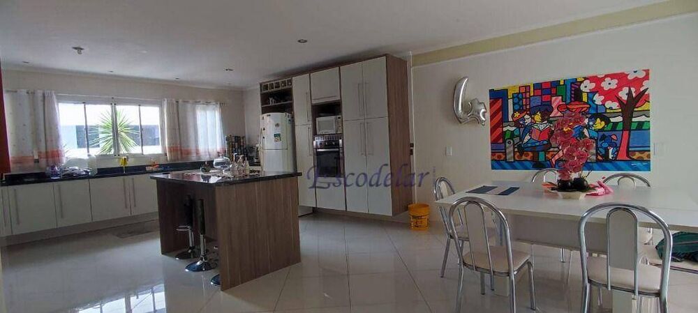 Sobrado, 4 quartos, 330 m² - Foto 2