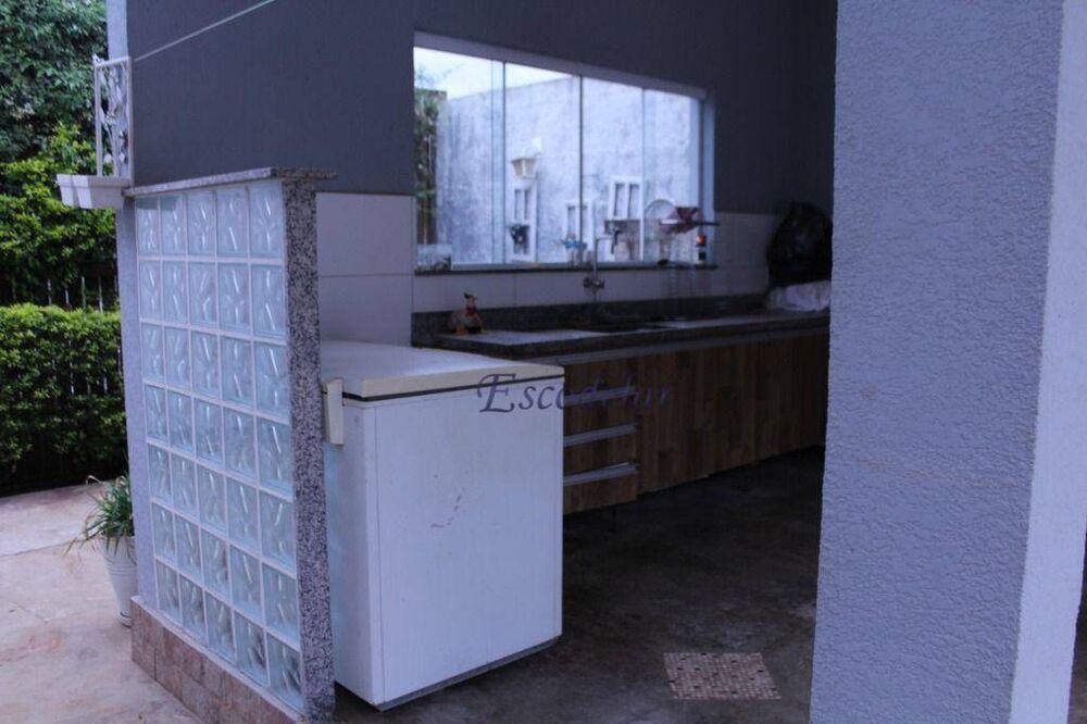 Casa, 3 quartos, 212 m² - Foto 24