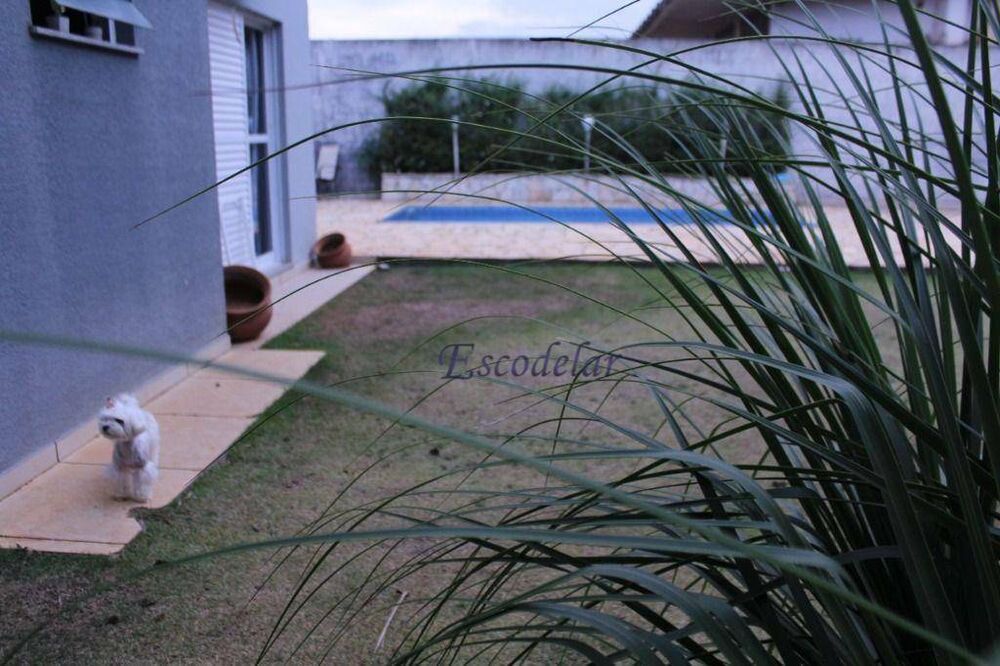 Casa, 3 quartos, 212 m² - Foto 2