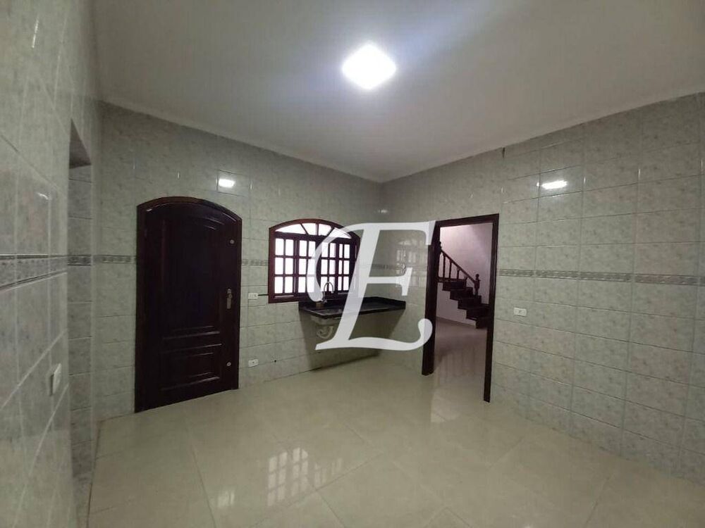 Sobrado, 4 quartos, 194 m² - Foto 2
