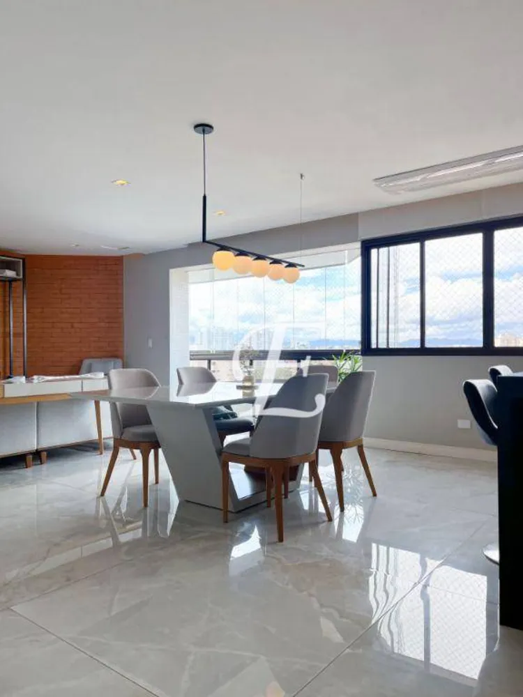 Apartamento, 4 quartos, 191 m² - Foto 2