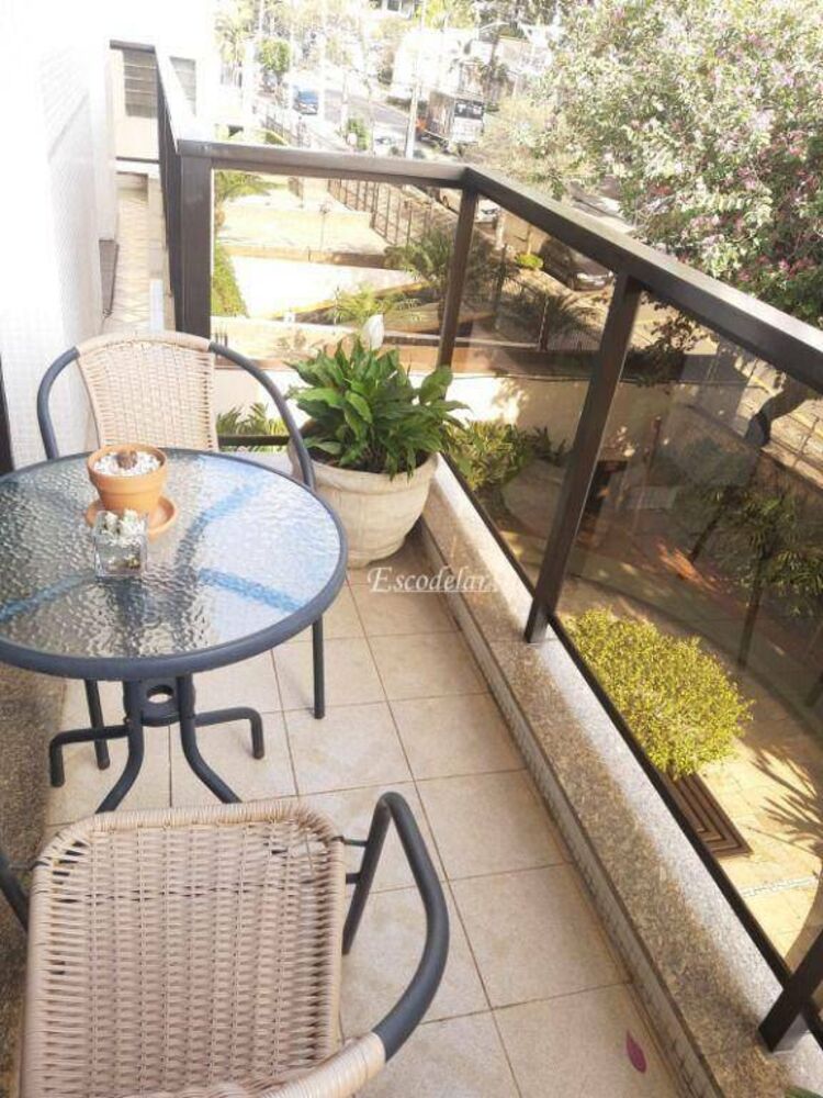 Apartamento, 3 quartos, 136 m² - Foto 1