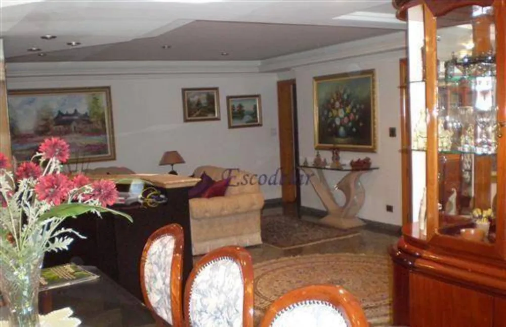 Apartamento, 3 quartos, 224 m² - Foto 1
