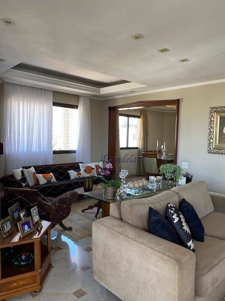 Apartamento, 4 quartos, 250 m² - Foto 1