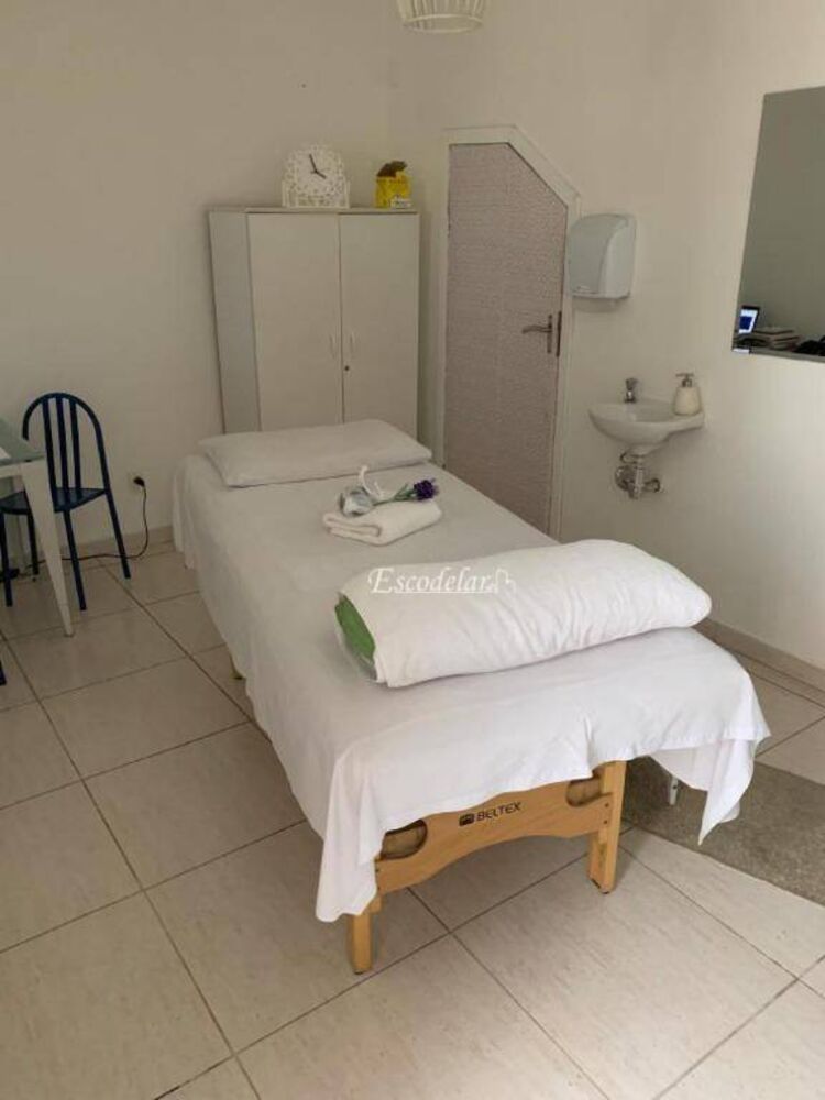Casa, 3 quartos, 250 m² - Foto 11
