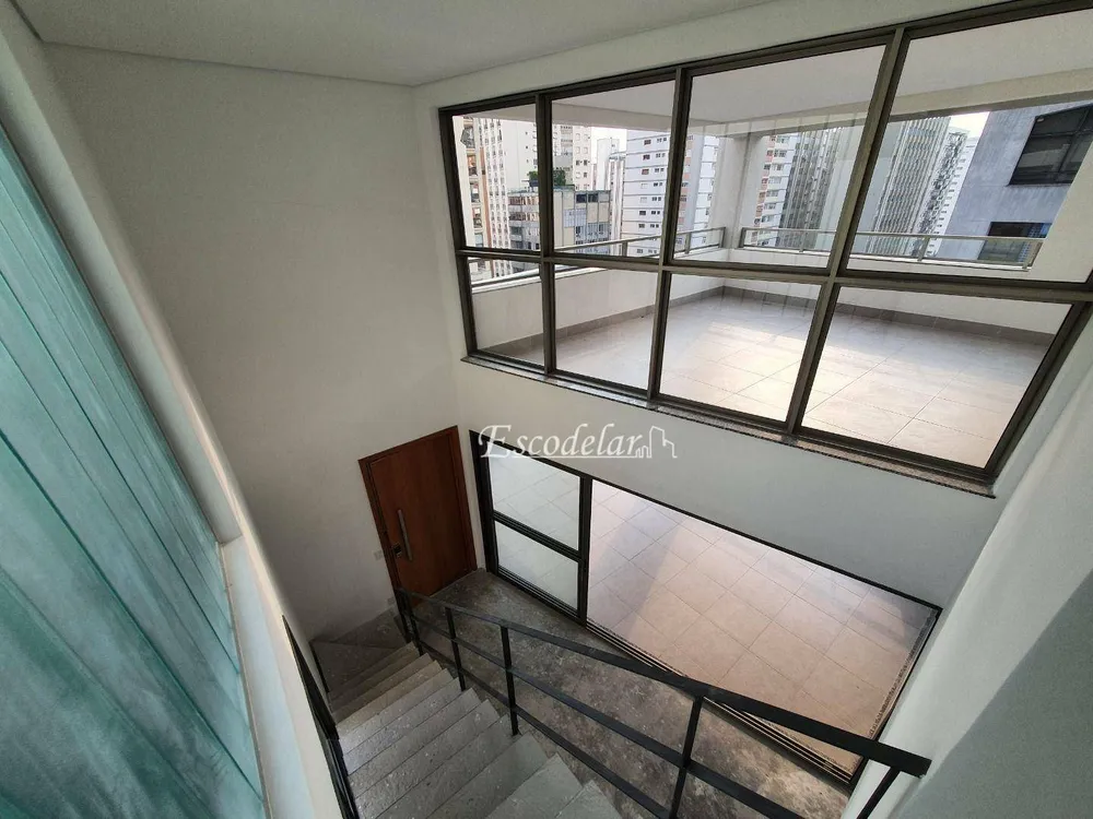 Cobertura, 3 quartos, 302 m² - Foto 1