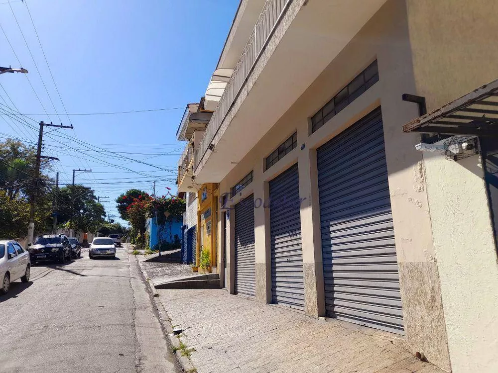 Sobrado à venda com 4 quartos, 254m² - Foto 4