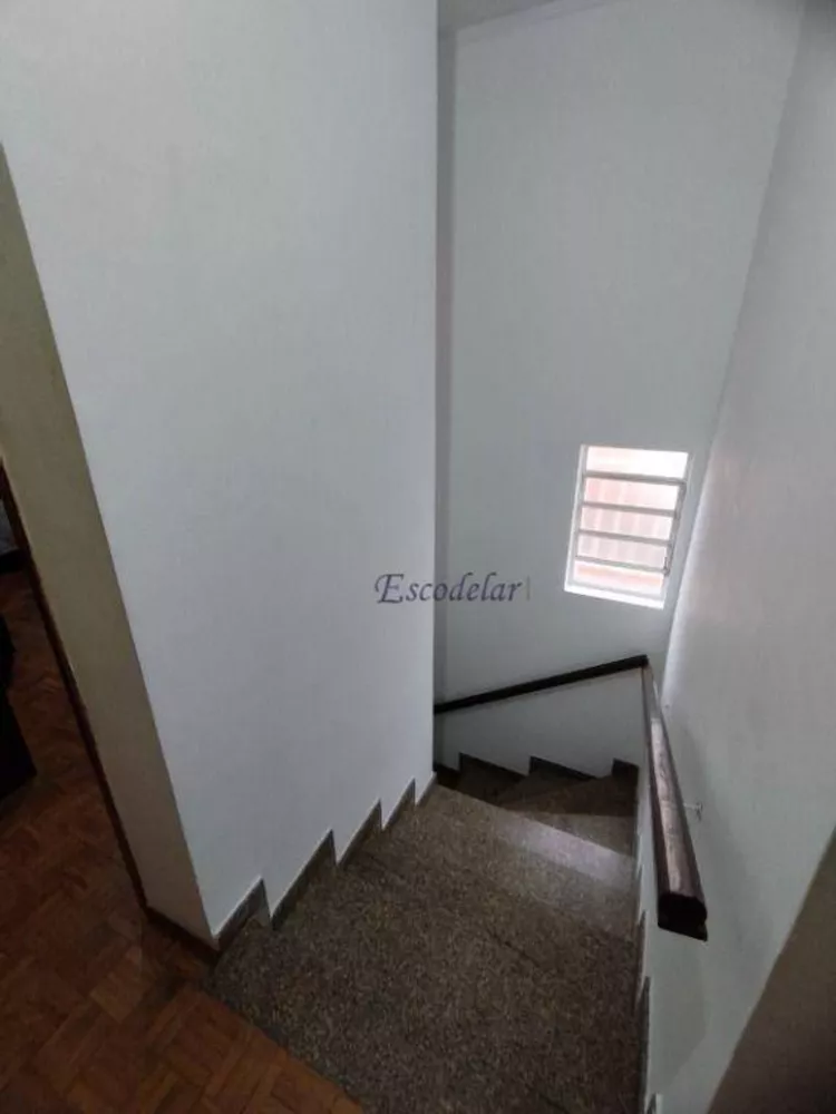 Sobrado à venda com 3 quartos, 216m² - Foto 4