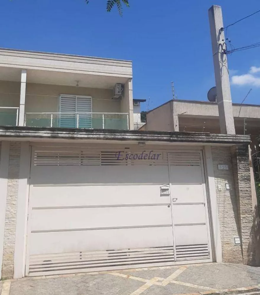 Sobrado à venda com 3 quartos, 127m² - Foto 1