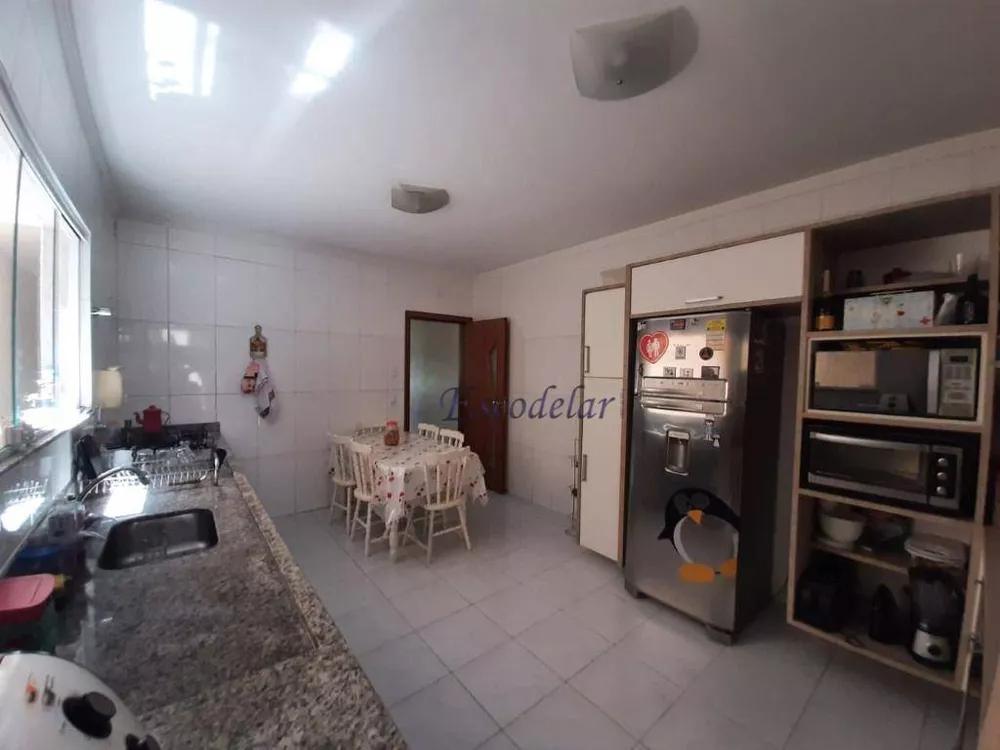 Sobrado à venda com 3 quartos, 127m² - Foto 4