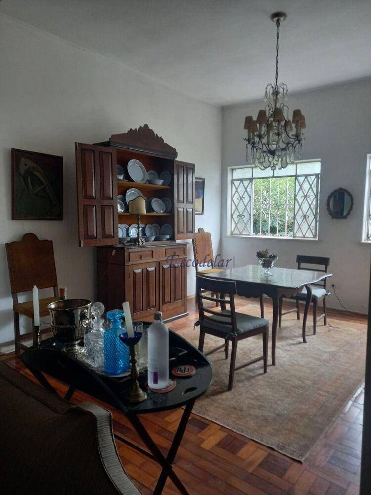 Casa, 4 quartos, 240 m² - Foto 22