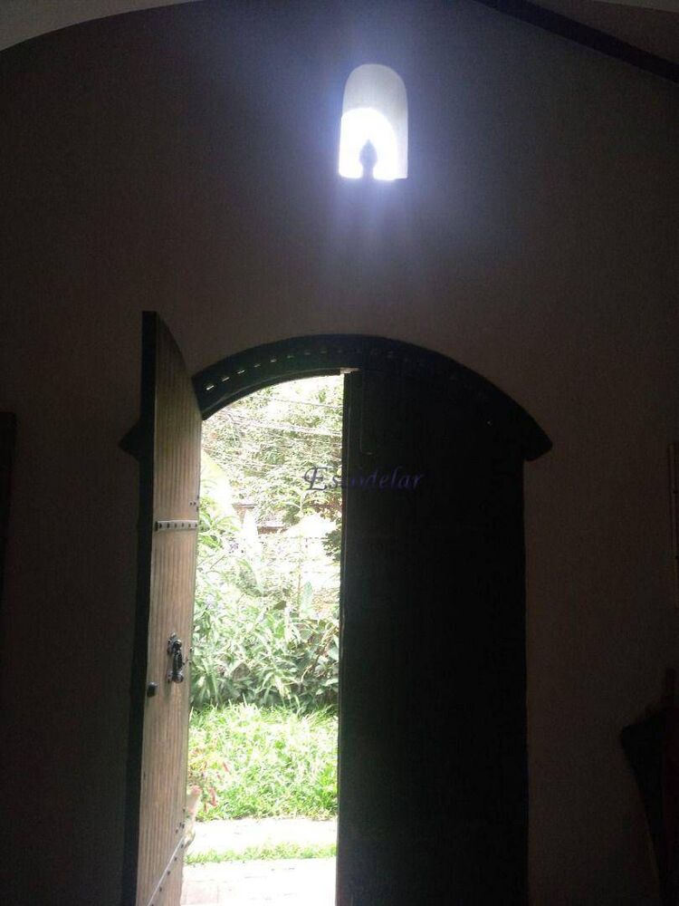 Casa, 4 quartos, 240 m² - Foto 28