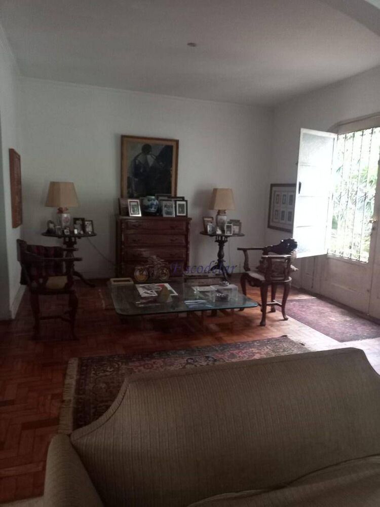 Casa, 4 quartos, 240 m² - Foto 31