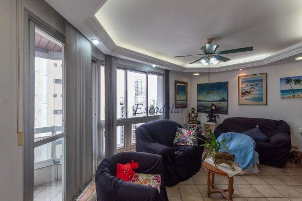 Cobertura, 3 quartos, 325 m² - Foto 2