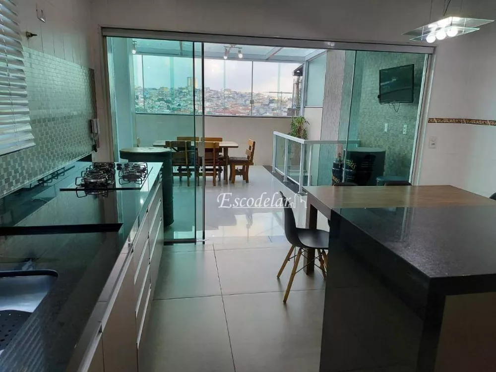 Sobrado à venda com 3 quartos, 299m² - Foto 2