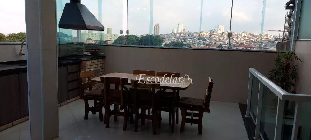 Sobrado à venda com 3 quartos, 299m² - Foto 1