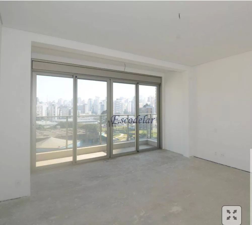 Apartamento à venda com 4 quartos, 632m² - Foto 4