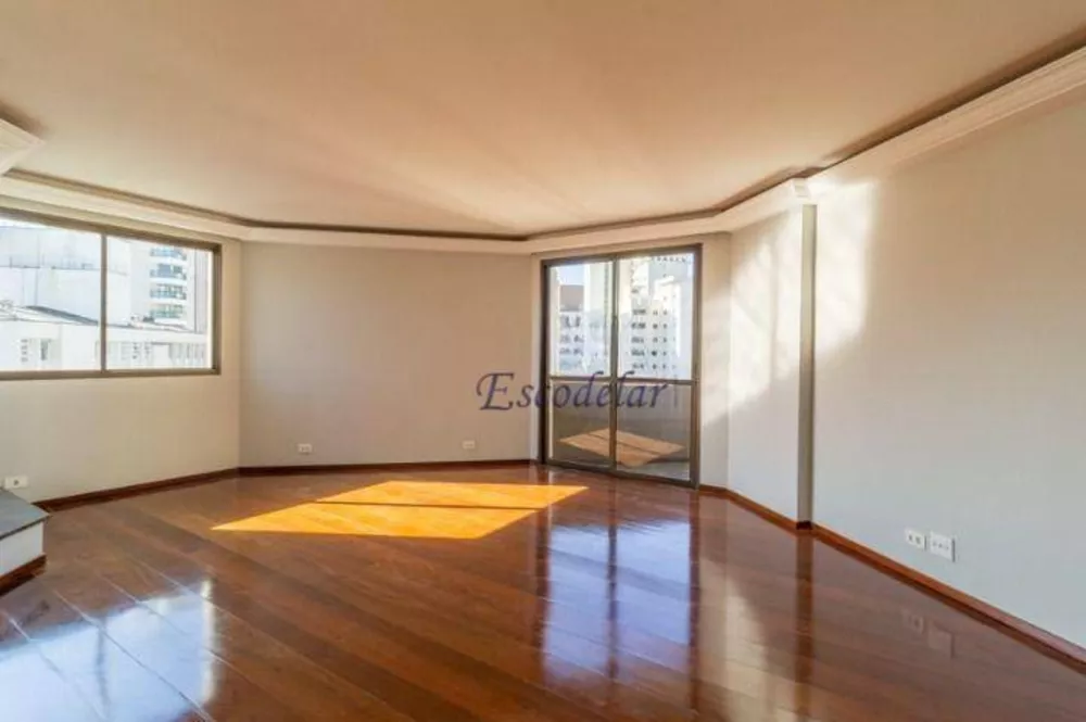 Apartamento para alugar com 3 quartos, 198m² - Foto 2