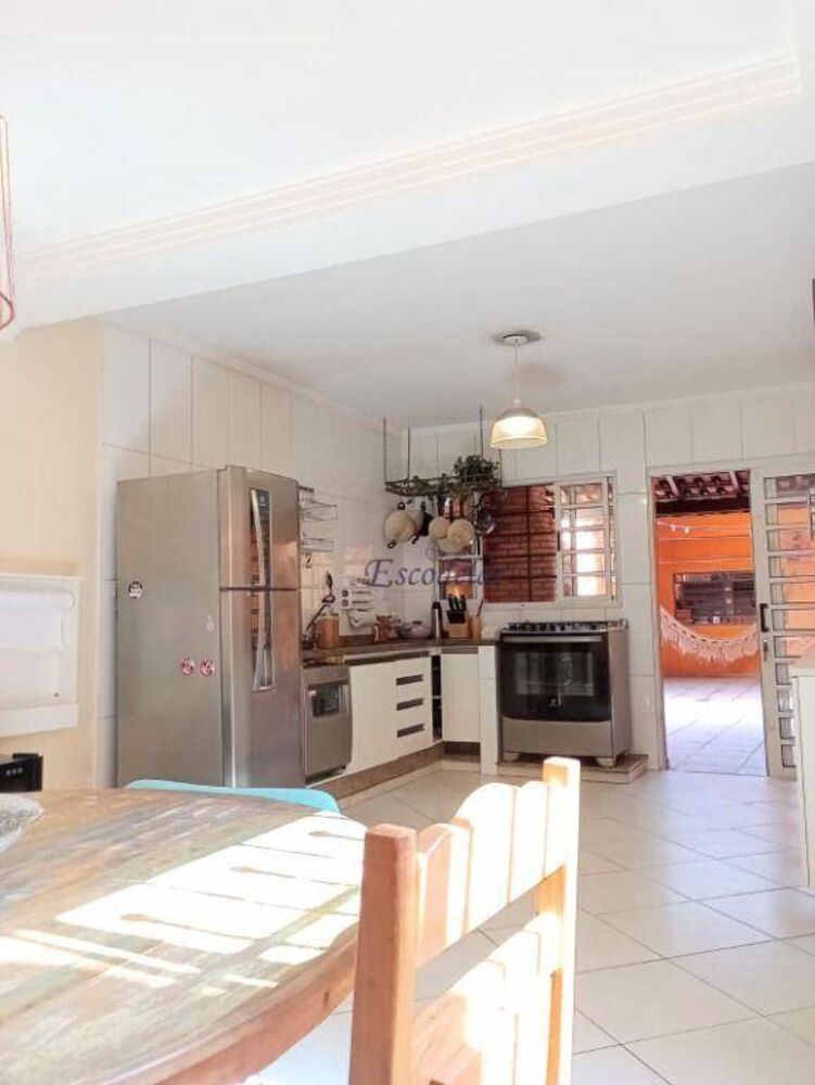 Sobrado, 3 quartos, 260 m² - Foto 4