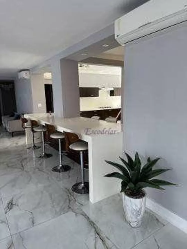 Apartamento, 3 quartos, 280 m² - Foto 1