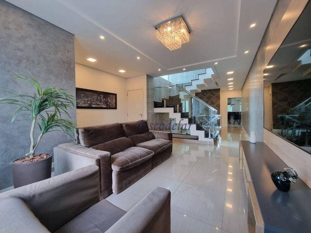 Sobrado, 3 quartos, 202 m² - Foto 1