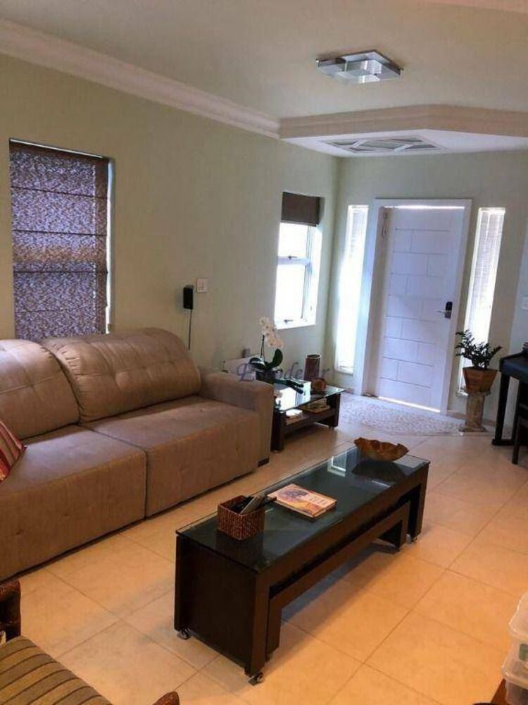 Sobrado, 3 quartos, 285 m² - Foto 1